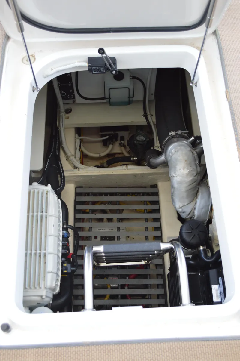 Slide: The Image of Tiara C44 Coupe 2016 - 81