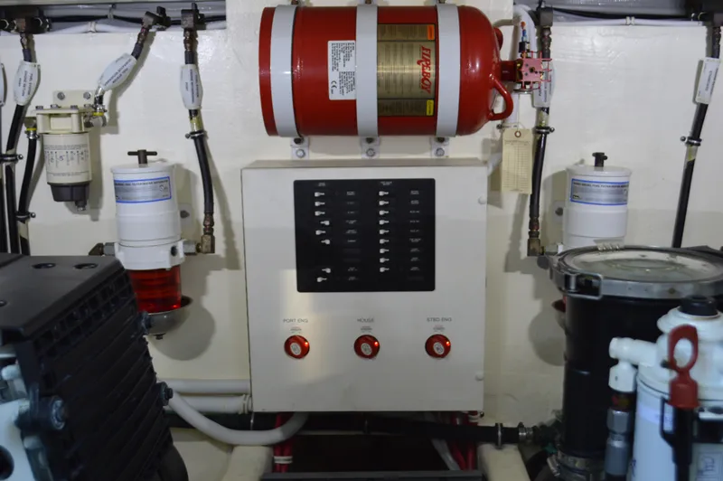 Slide: The Image of Tiara C44 Coupe 2016 - 90