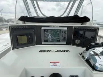 Slide: The Image of 1997 Ocean Master - Helm - 1