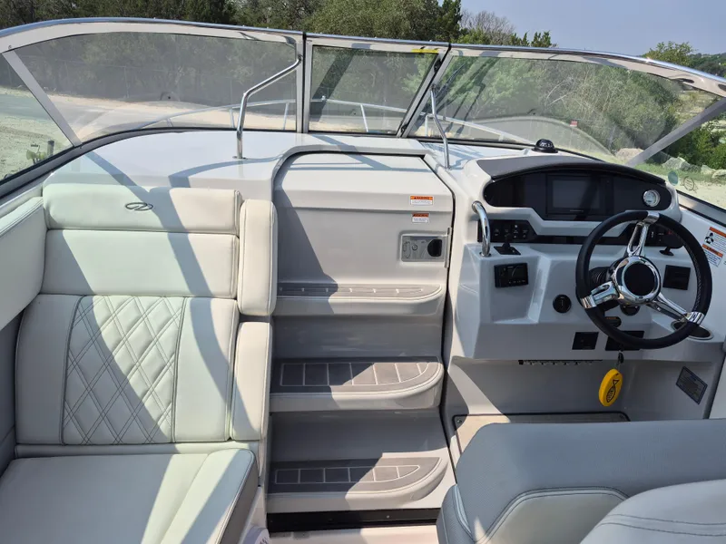 Slide: The Image of Regal 28 Express Cruiser 2020 - 15