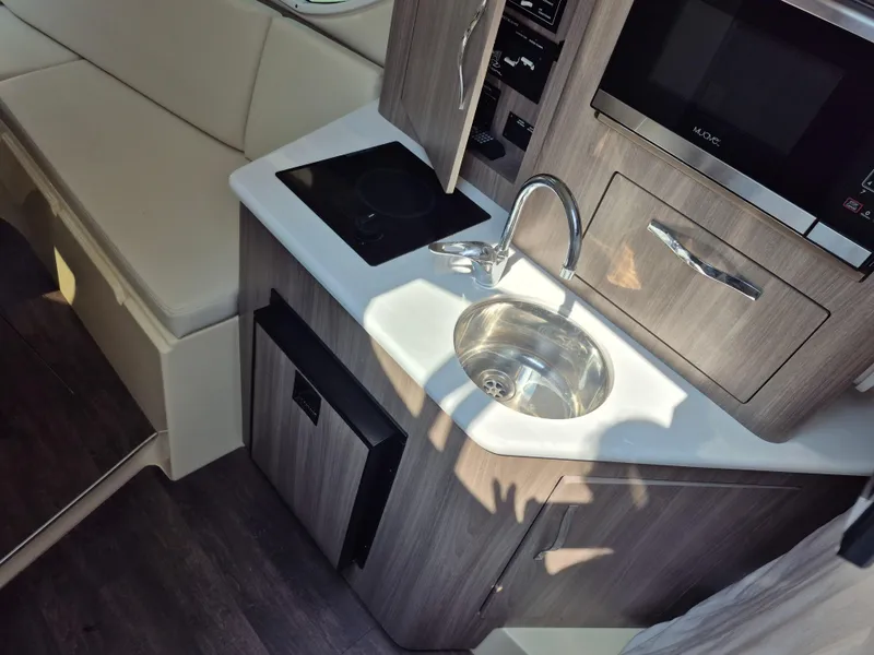 Slide: The Image of Regal 28 Express Cruiser 2020 - 29