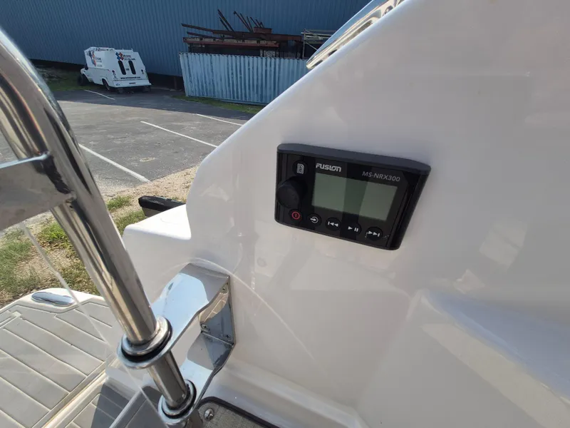 Slide: The Image of Regal 28 Express Cruiser 2020 - 45