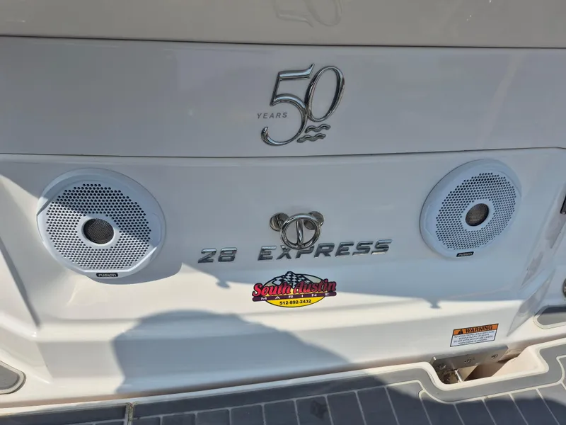 Slide: The Image of Regal 28 Express Cruiser 2020 - 6