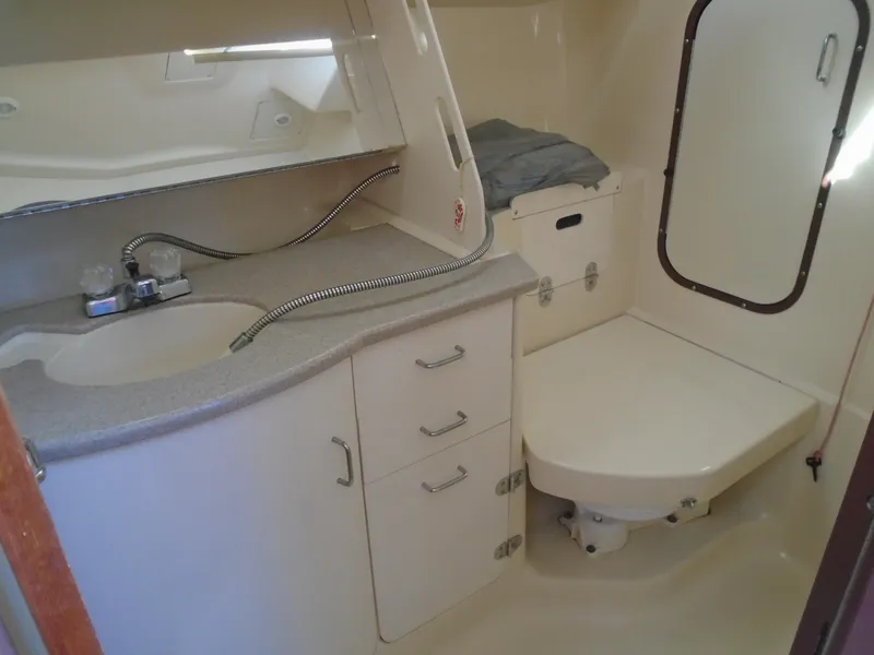 Slide: The Image of Hunter 340 1998 - 5