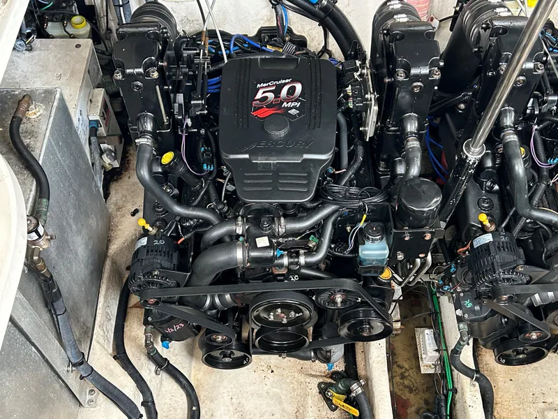Slide: The Image of Engine compartment of a 2005 Sea Ray 300 Sundancer with MerCruiser 5.0 MPI engine. - 22