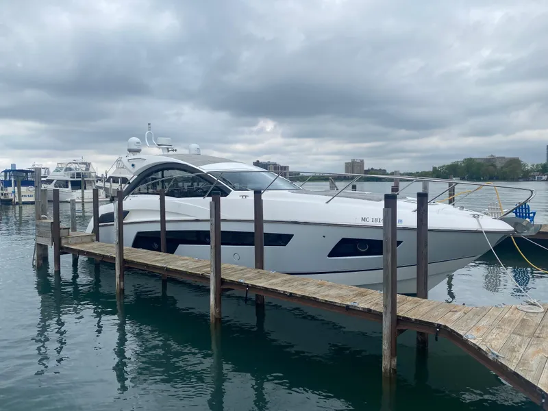 Slide: The Image of Sunseeker Portofino 40 2013 - 13