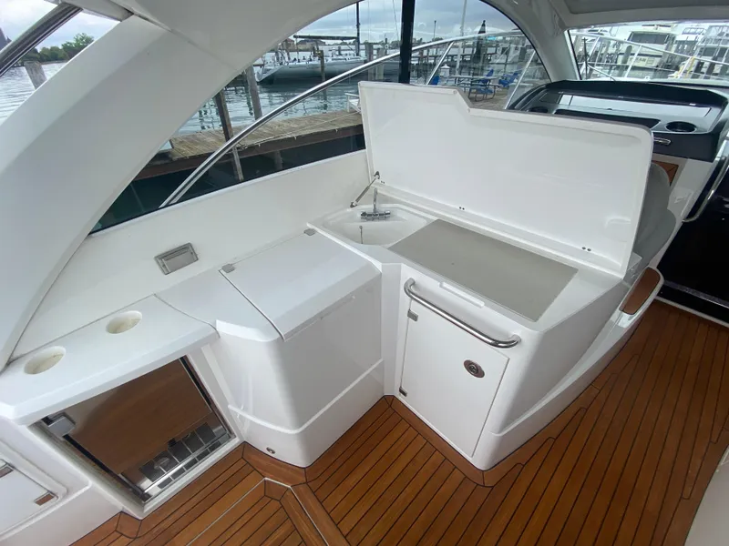 Slide: The Image of Sunseeker Portofino 40 2013 - 21