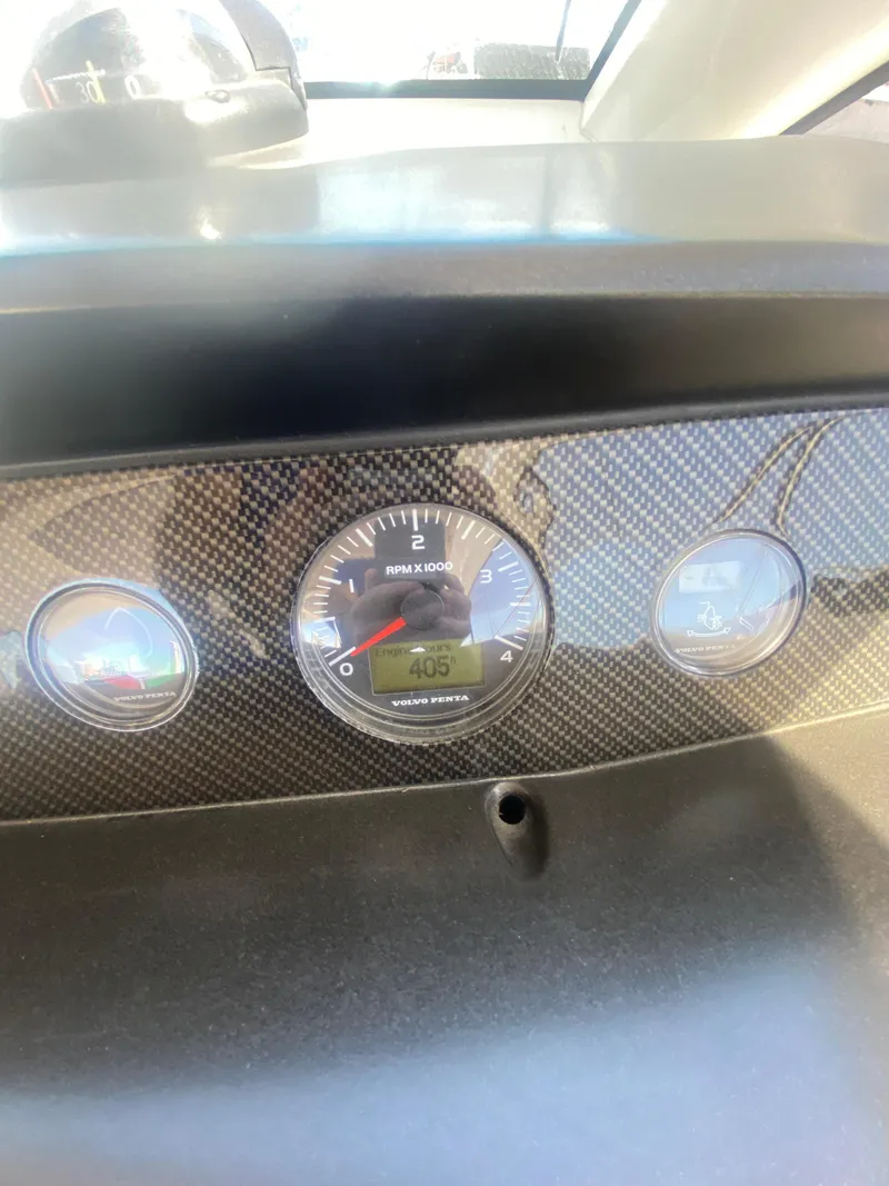 Slide: The Image of Sunseeker Portofino 40 2013 - 31