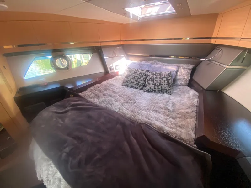 Slide: The Image of Sunseeker Portofino 40 2013 - 38