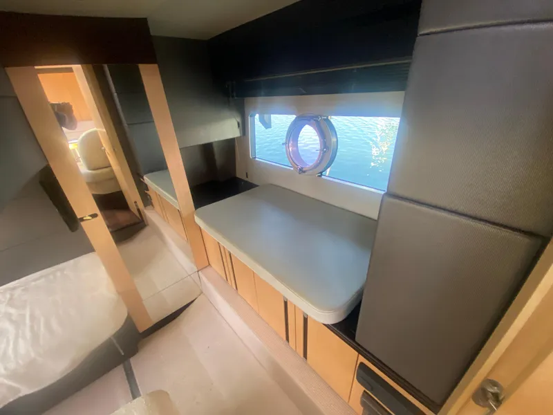 Slide: The Image of Sunseeker Portofino 40 2013 - 41