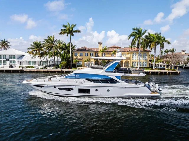 Slide: The Image of Azimut 66 2020 - 52