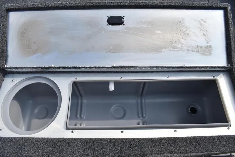 Slide: The Image of 2025 Lowe Skorpion 17 boat seats, gray and white upholstery, modern design. - 19