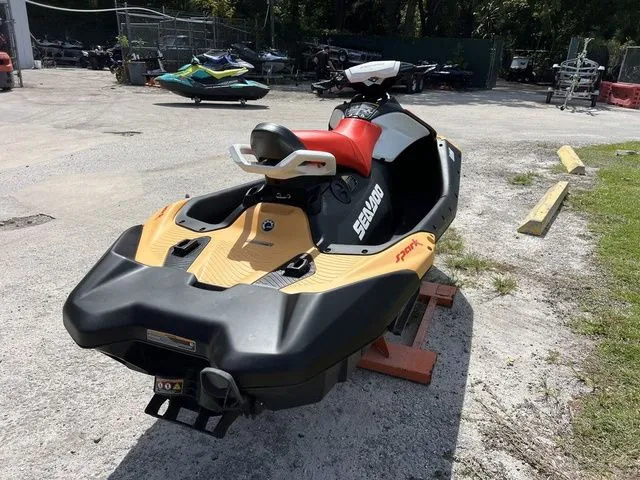 Slide: The Image of Sea-Doo Spark for 3 2025 - 16