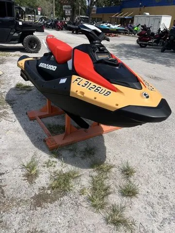 Slide: The Image of Sea-Doo Spark for 3 2025 - 3