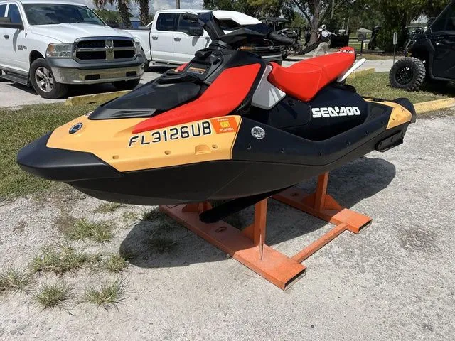 Slide: The Image of Sea-Doo Spark for 3 2025 - 6