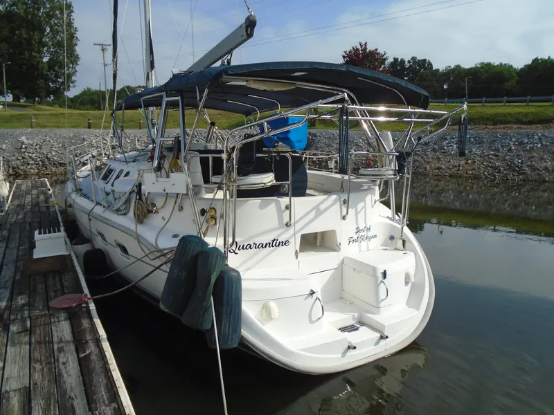 Slide: The Image of Hunter 410 2002 - 18