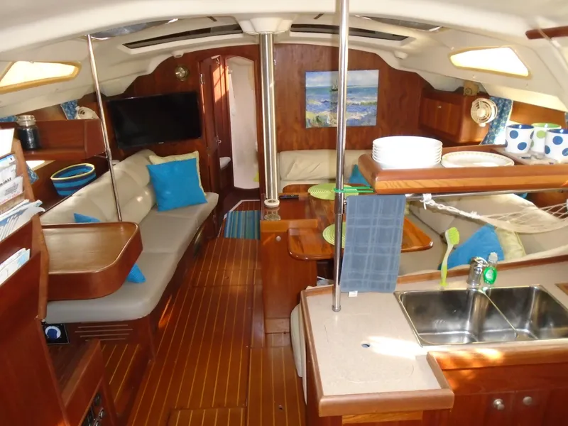 Slide: The Image of Hunter 410 2002 - 6