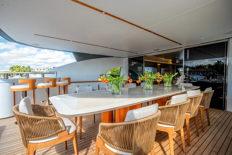 Slide: The Image of Azimut Magellano 30M 2026 - 72