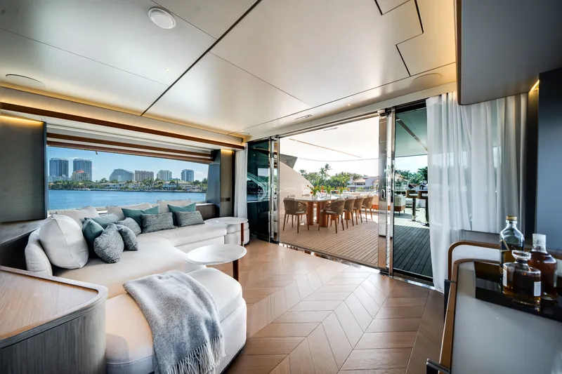 Slide: The Image of Azimut Magellano 30M 2026 - 77