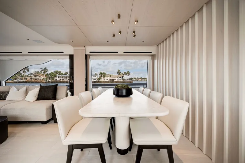 Slide: The Image of Azimut Fly 78 2026 - 35