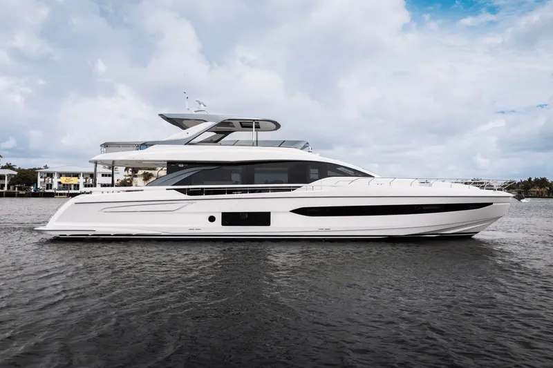 Slide: The Image of Azimut Fly 78 2026 - 7