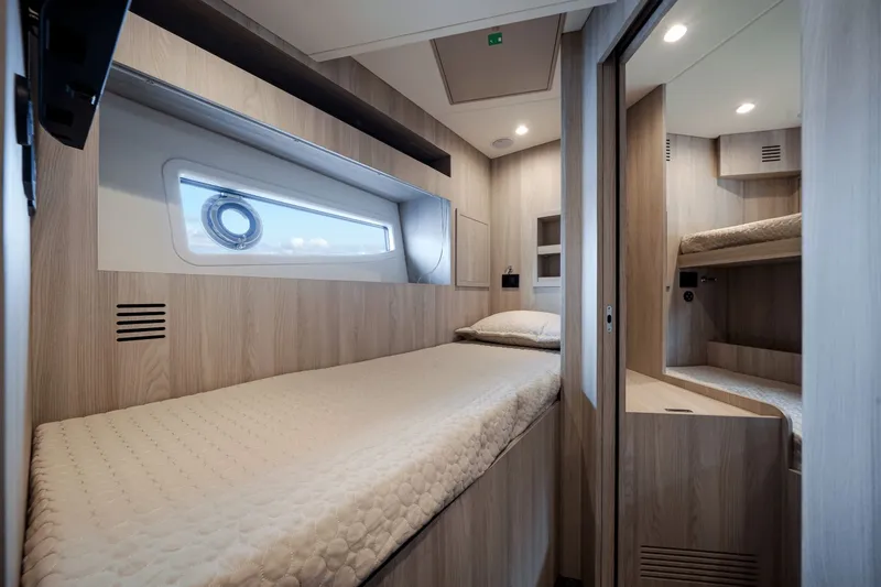 Slide: The Image of Azimut Fly 78 2026 - 73