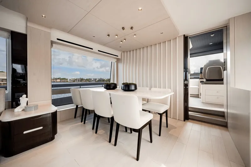 Slide: The Image of Azimut Fly 78 2026 - 34