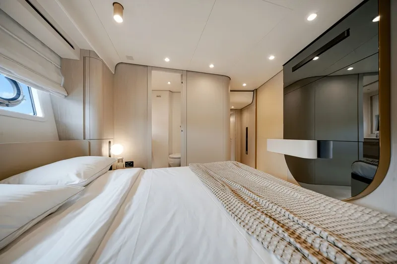 Slide: The Image of Azimut Fly 78 2026 - 51