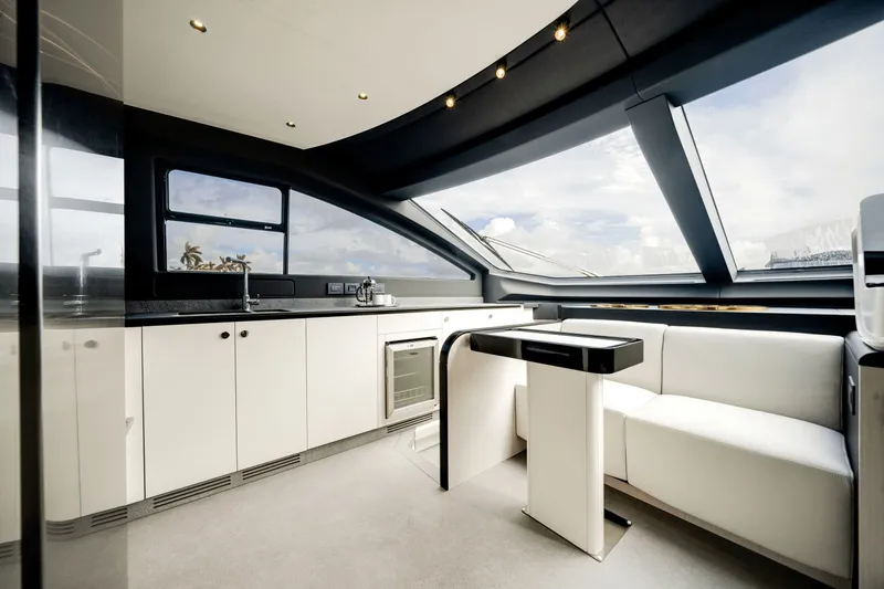 Slide: The Image of Azimut Fly 78 2026 - 64