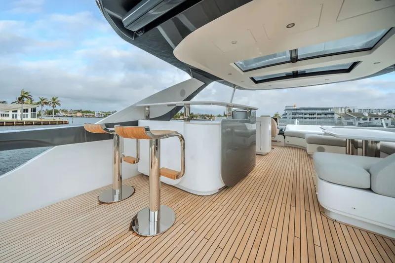 Slide: The Image of Azimut Fly 78 2026 - 20