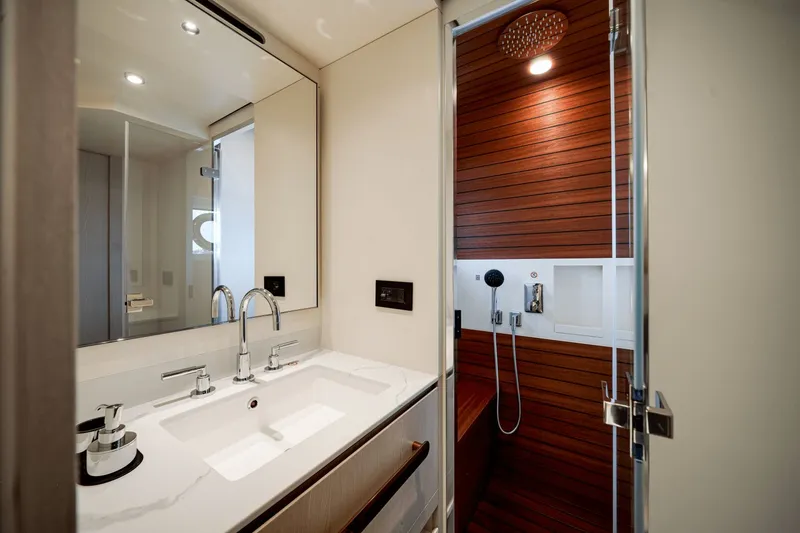 Slide: The Image of Azimut Fly 78 2026 - 61