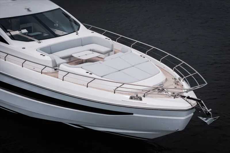 Slide: The Image of Azimut Fly 78 2026 - 8