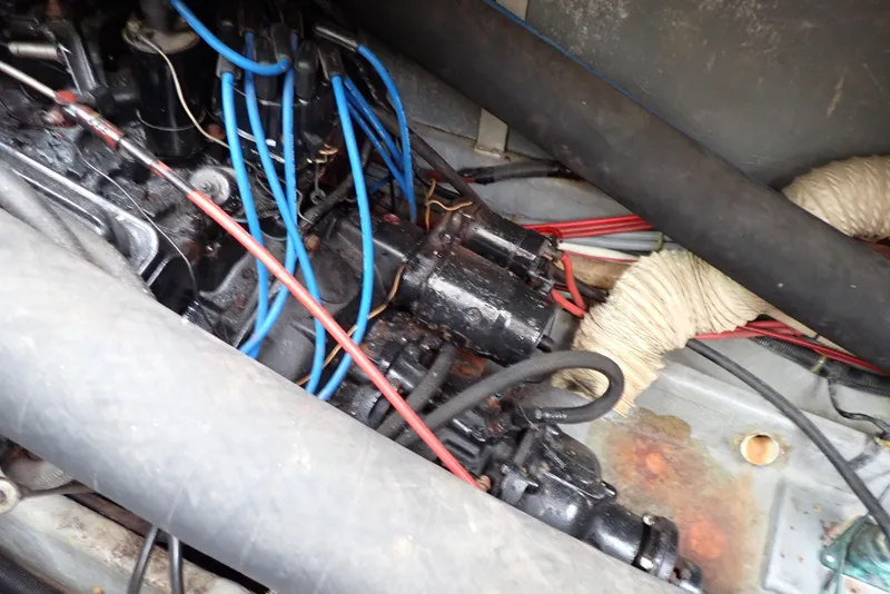 Slide: The Image of Sea Ray 300 Weekender 1987 - 64