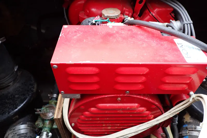 Slide: The Image of Sea Ray 300 Weekender 1987 - 65