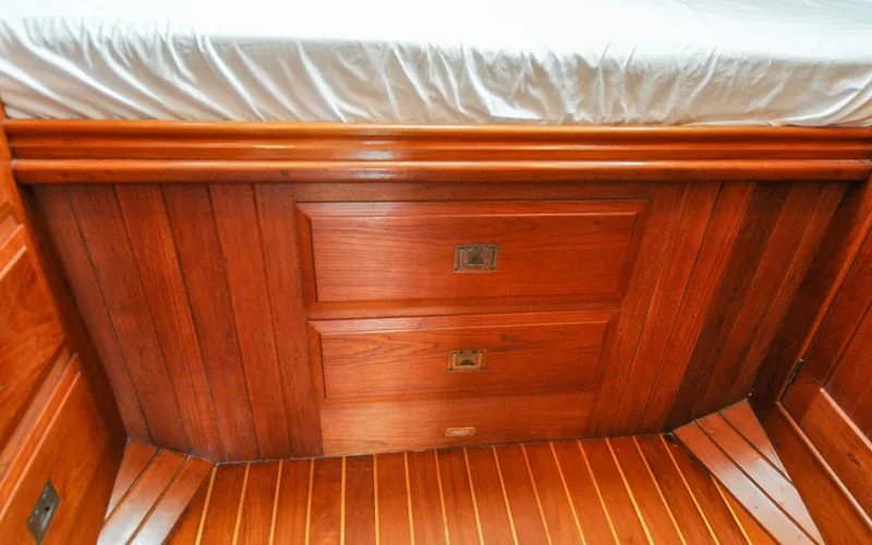 Slide: The Image of Shannon 43 - Tammie Norrie - 109