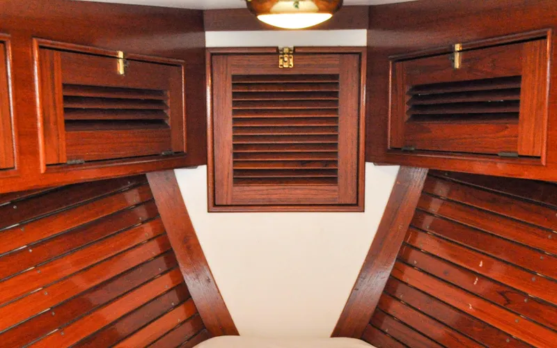 Slide: The Image of Shannon 43 - Tammie Norrie - 112