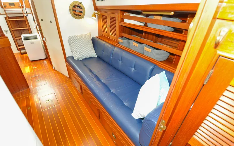 Slide: The Image of Shannon 43 - Tammie Norrie - 115