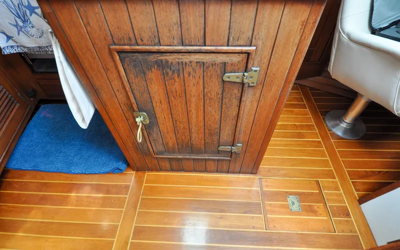 Slide: The Image of Shannon 43 - Tammie Norrie - 96