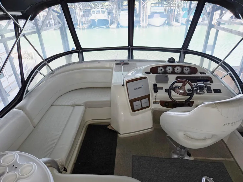 Slide: The Image of 2004 Meridian 381 Sedan helm with leather seating and panoramic windows. - 19
