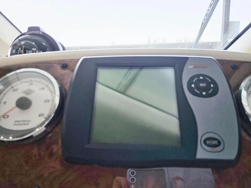 Slide: The Image of Meridian 381 Sedan 2004 - 59