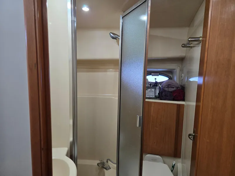 Slide: The Image of Meridian 381 Sedan 2004 - 76