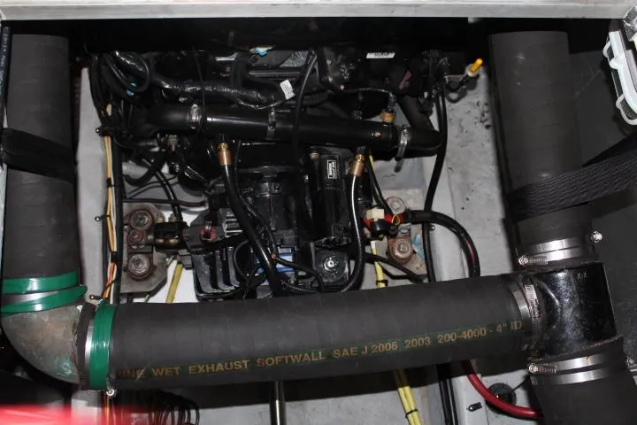 Slide: The Image of Meridian 381 Sedan 2004 - 80