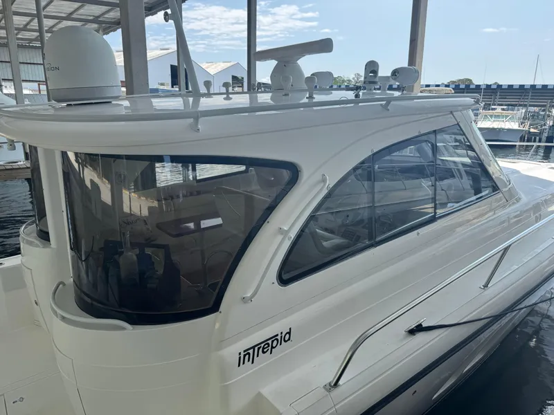 Slide: The Image of Intrepid 475 Sport Yacht 2012 - 5