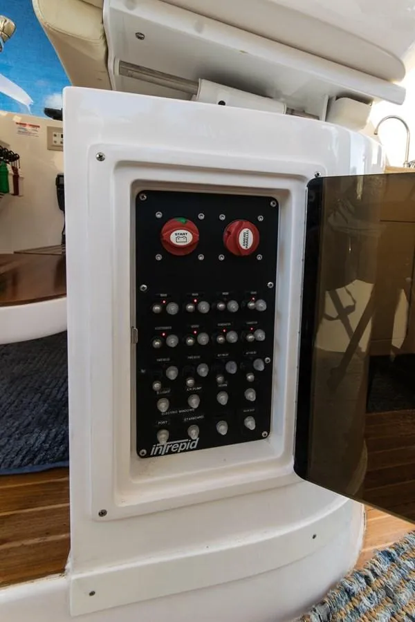 Slide: The Image of Intrepid 475 Sport Yacht 2012 - 50