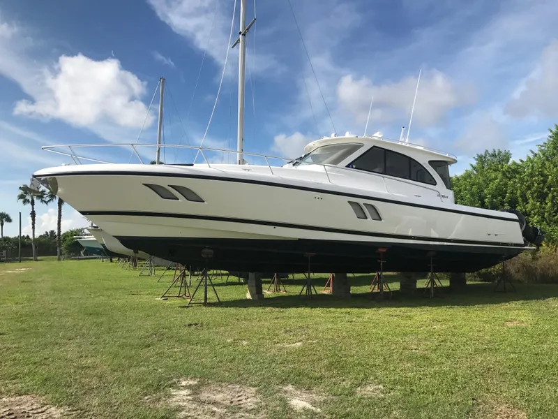 Slide: The Image of Intrepid 475 Sport Yacht 2012 - 7