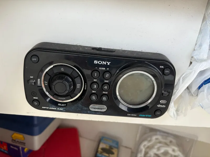 Slide: The Image of Sony marine stereo system on a 2012 Sea Ray 260 Sundeck boat. - 25