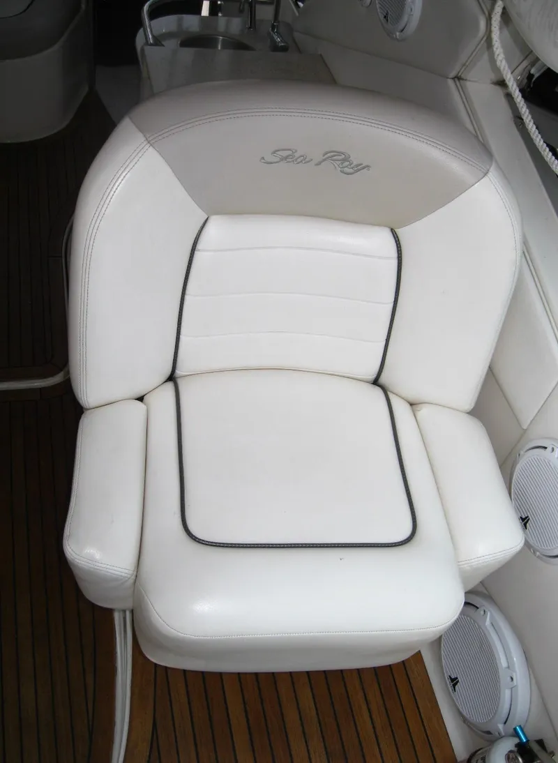 Slide: The Image of White leather seat on 2011 Sea Ray 350 Sundancer boat. - 26