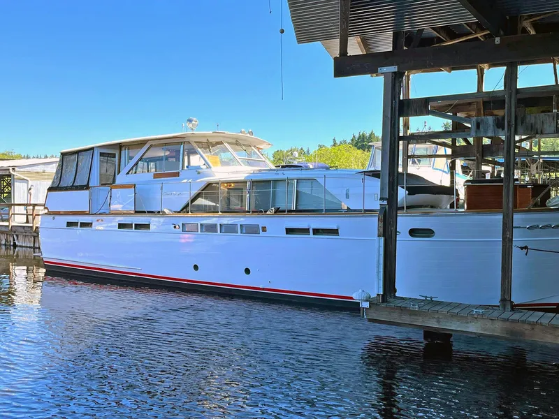 Slide: The Image of Chris-Craft 52 - Exterior Main - 0