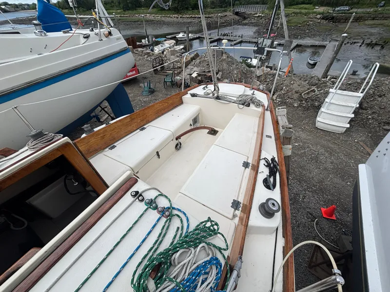 Slide: The Image of C.E. Ryder Sea Sprite 28 1985 - 11