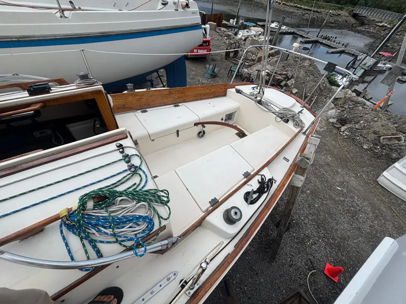 Slide: The Image of C.E. Ryder Sea Sprite 28 1985 - 12